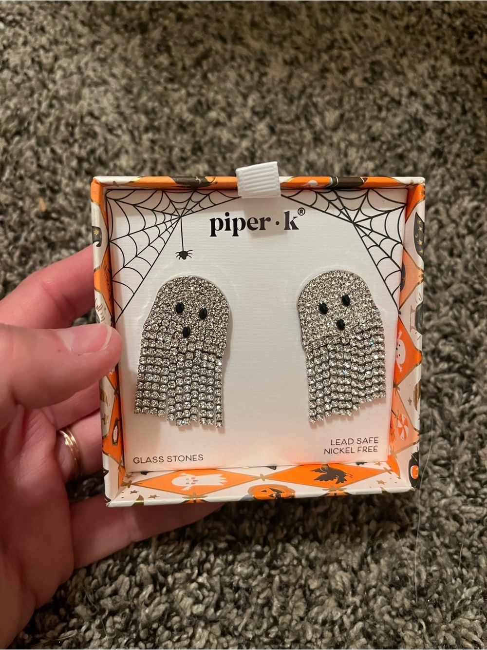 Piper K Halloween ghost earrings